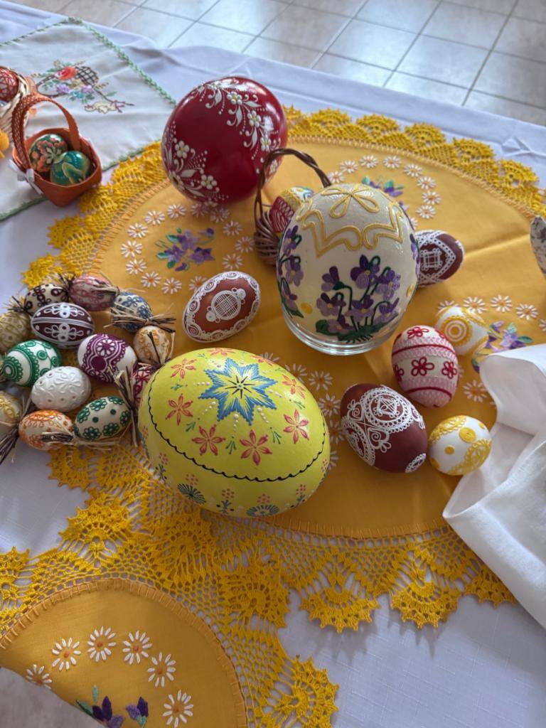 SZTP v Udavskom organizuje v nedeľu 29.3.2026 výstavku veľkonočných kraslíc, výšiviek a dekorácii od 14,00 do 17,00 hod.