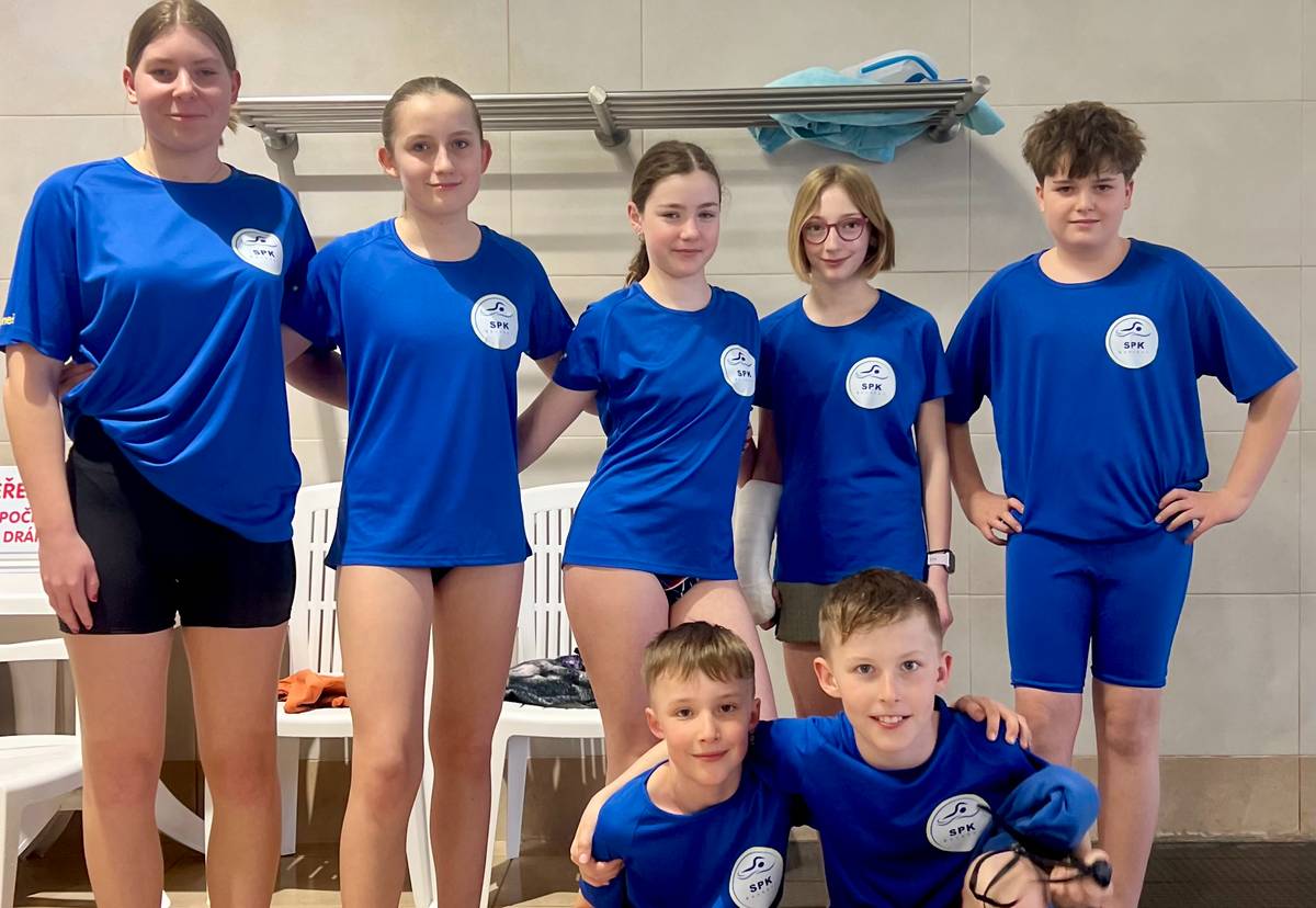 Ve městě Benešov už druhým rokem působí sportovní klub SPK Benešov, který se zaměřuje na všestranný pohybový rozvoj dětí a mládeže. Základem tréninku je především plavání, které dětem pomáhá budovat kondici a správnou techniku.