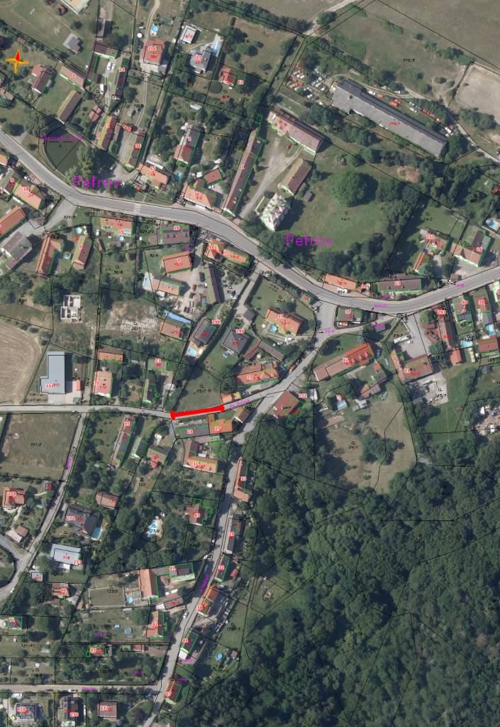 Dne 30.3.2026 od 9:00 do 16:00 nebude možné jezdit ulicí Na Vinicích, viz. přiložený obrázek, z důvodu zemních prací vůbec. 31.3. je možné omezení průjezdu jen částečně.   Děkujeme za pochopení.