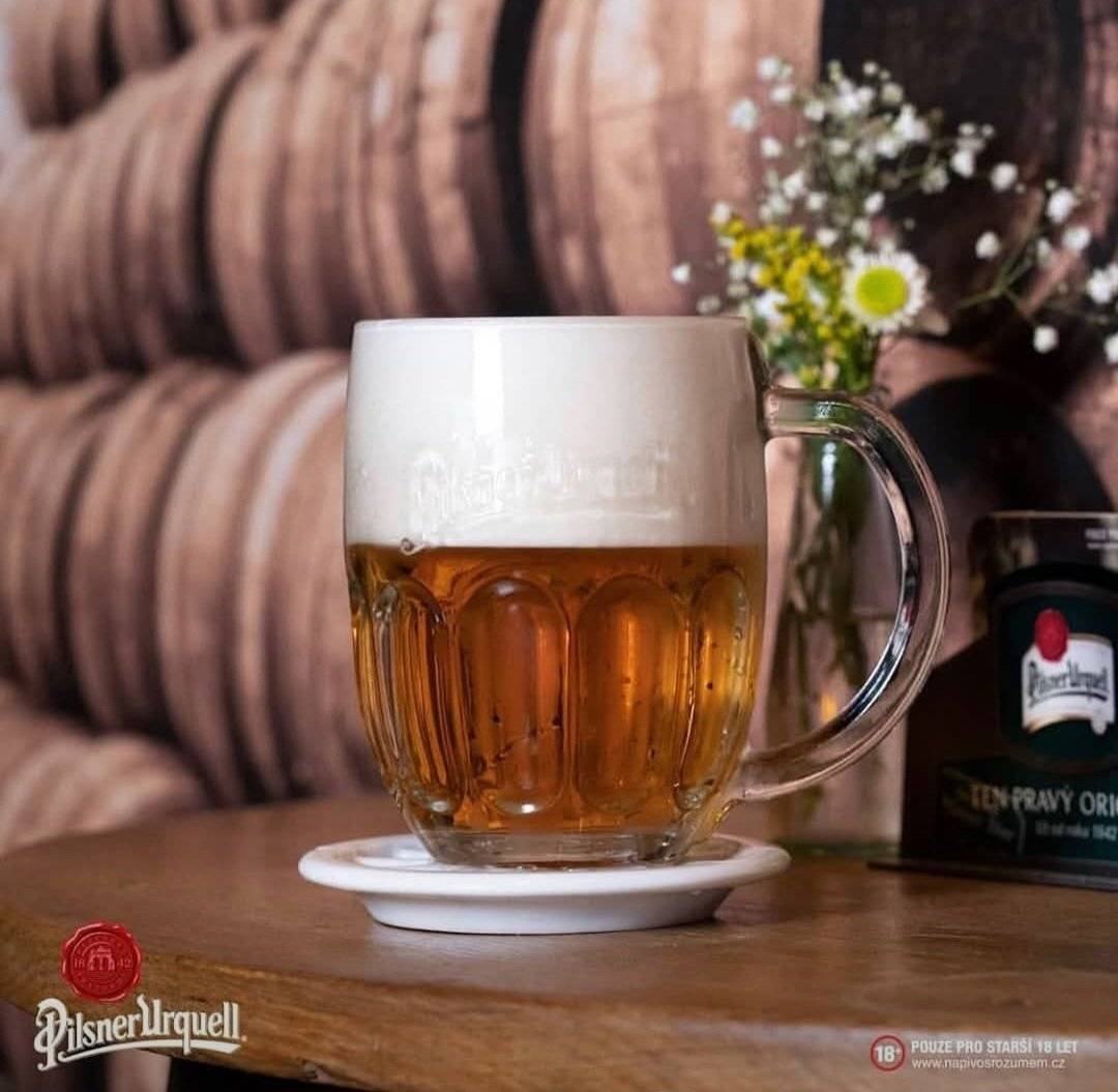 Pozor, hlášení pro všechny žíznivé! Hostinec pod Jasanem otevírá již ve čtvrtek 2.4.2026 v 17hod.. Jarní úklid dokončen, pivečko nachlazené a hostinský v té nejlepší náladě. Přijďte se přesvědčit sami, těšíme se na vás!