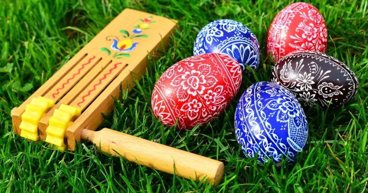 První sraz vrčáků na Červených Pískách: ČTVRTEK 2.4.2026 ve 12:00 hodin v parku.