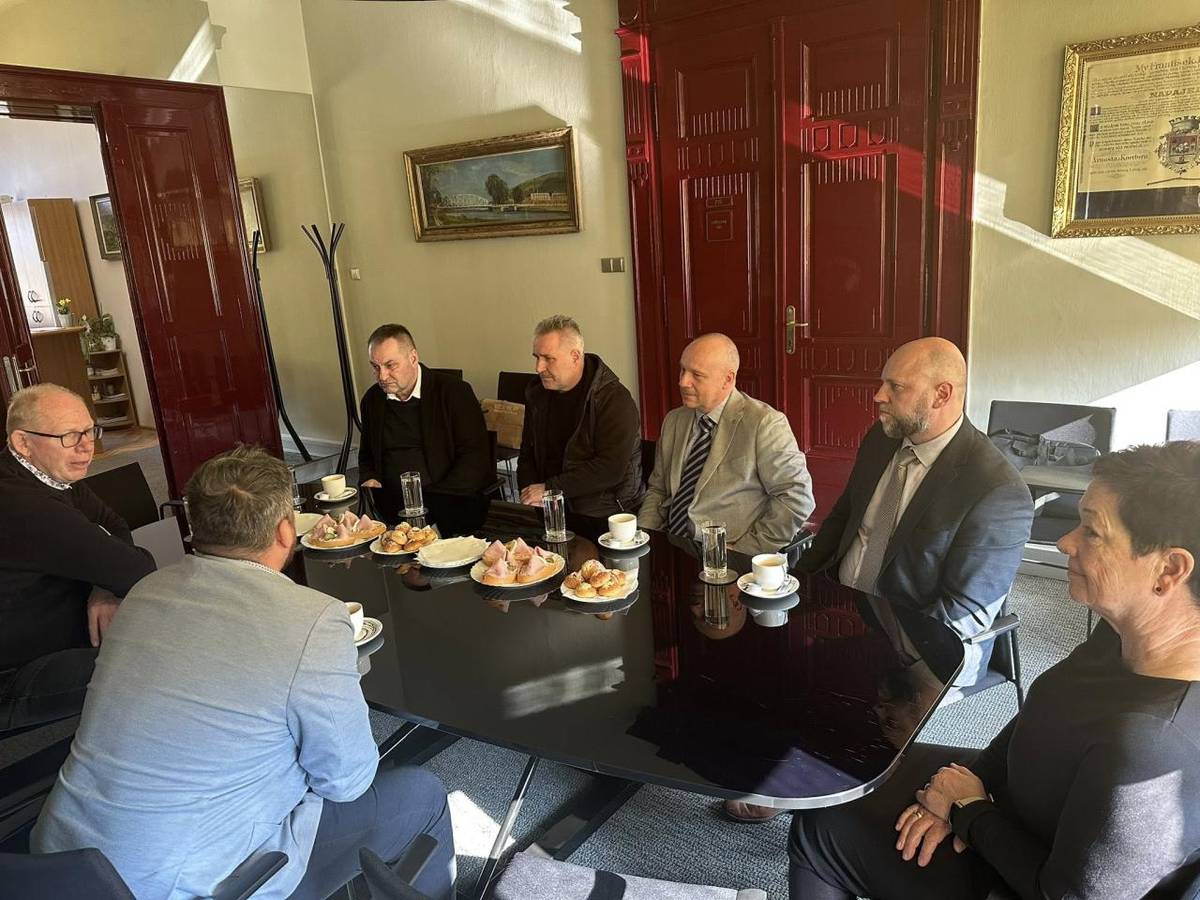 12.marca 2026 som mal príležitosť navštíviť mesto Napajedla v Českej republike – družobné mesto obcí Kľak a Ostrý Grúň .