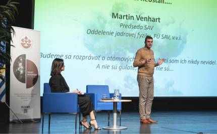 Mesto Púchov nadviazalo spoluprácu so Slovenskou akadémiou vied (SAV), vďaka ktorej sa môžu obyvatelia tešiť na sériu ôsmich verejných a bezplatných p...