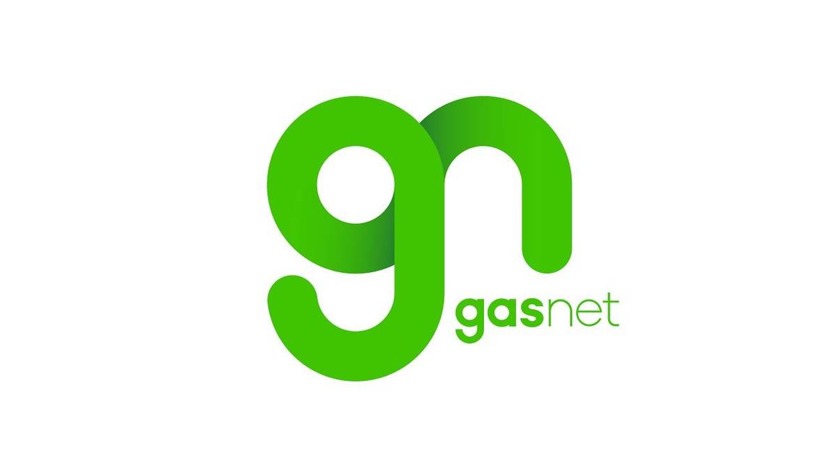 Plynárenská distribuční společnost GasNet oznamuje, že připravuje rekonstrukci plynovodů v Rájci-Jestřebí, konkrétně ulic Oldřicha Blažka, Spešovská a Nová.     V rámci projekční přípravy vlastníky dotčených nemovitostí navštíví v měsíci dubnu projektant této stavby, který bude řešit nové domovní přípojky a umístění hlavních uzávěrů plynu pro jednotlivé objekty (domy). Projektant je oprávněn vstupovat do objektů, prokáže se plnou mocí. Děkujeme za vstřícnost.