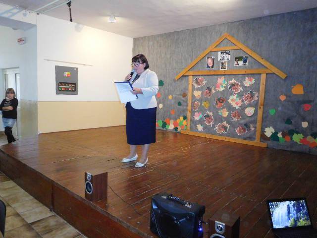 Október 2016 - úcta k starším