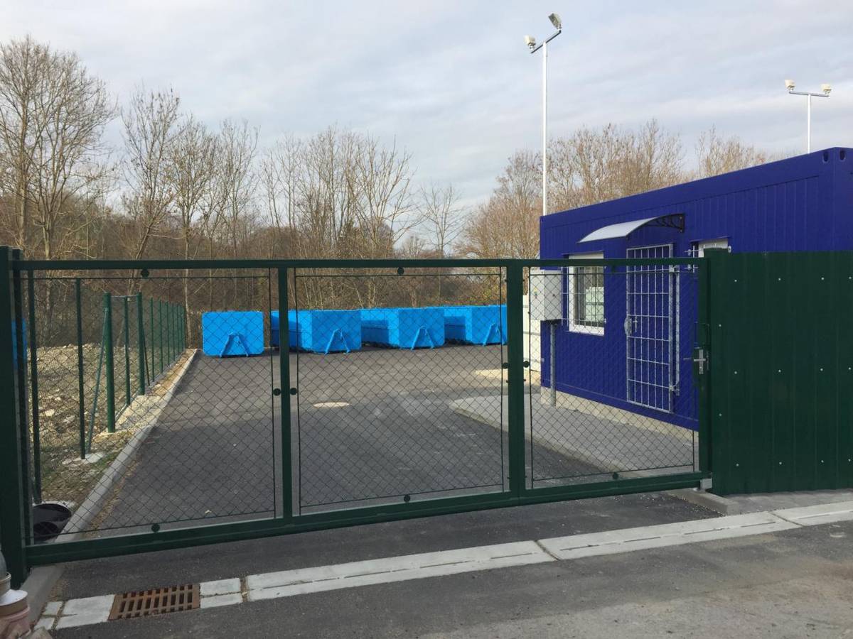 Upozorňujeme občany, že v období velikonočních svátků, tj. v pátek 3.4. a v sobotu 4.4. bude sběrný dvůr uzavřen.