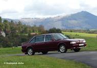 Tatra Prezident v místě nádherných krajinných motivů – na dohled od Moravskoslezských Beskyd, kde to miloval i Leoš Janáček. Prezident to má do kopřivnického „domova“ jen pár kilometrů…