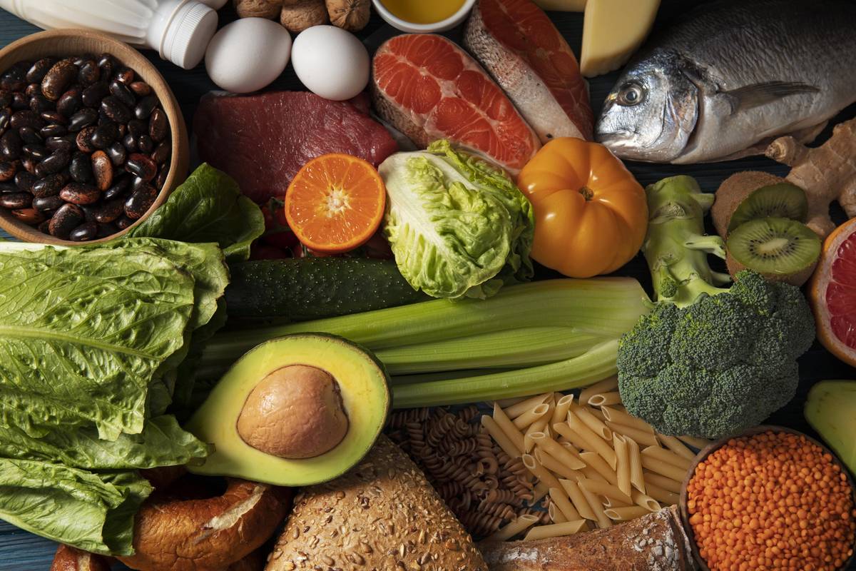 V březnu uplynul jeden rok od podpisu memoranda o spolupráci mezi městem a Potravinovou bankou v Ostravě a ta přináší první výsledky. Výdejna potravinové a materiální pomoci ve Frýdku-Místku funguje od roku 2018. V budově hotelového domu v ulici Malý Koloredov ji provozuje Slezská diakonie. Více se dočtete na webu města: SPOLUPRÁCE, KTERÁ POMÁHÁ. OD PODPISU MEMORANDA S POTRAVINOVOU BANKOU UPLYNUL PRVNÍ ROK | Frýdek-Místek