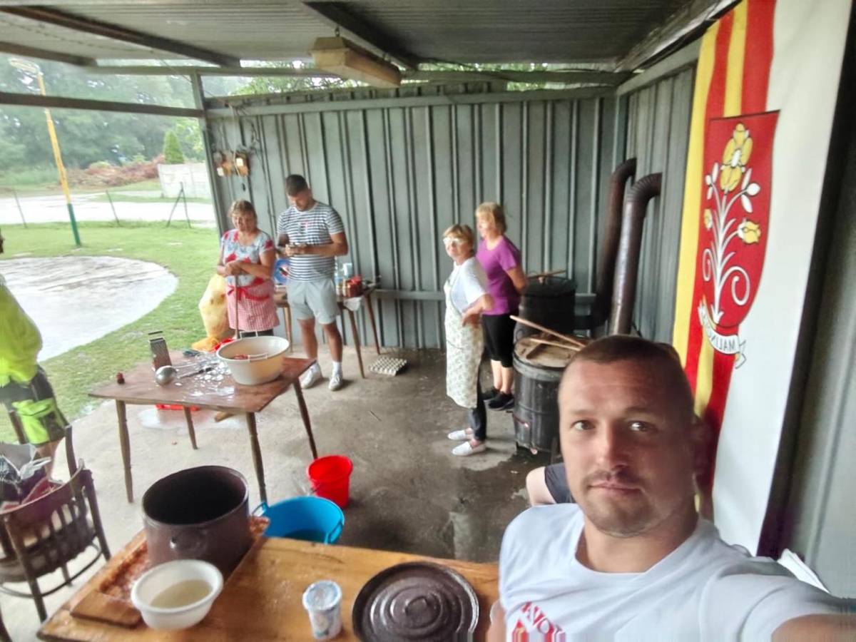 Obec Malinová a TJ Partizán Malinová zorganizovali 26.07.2025 futbalový turnaj.