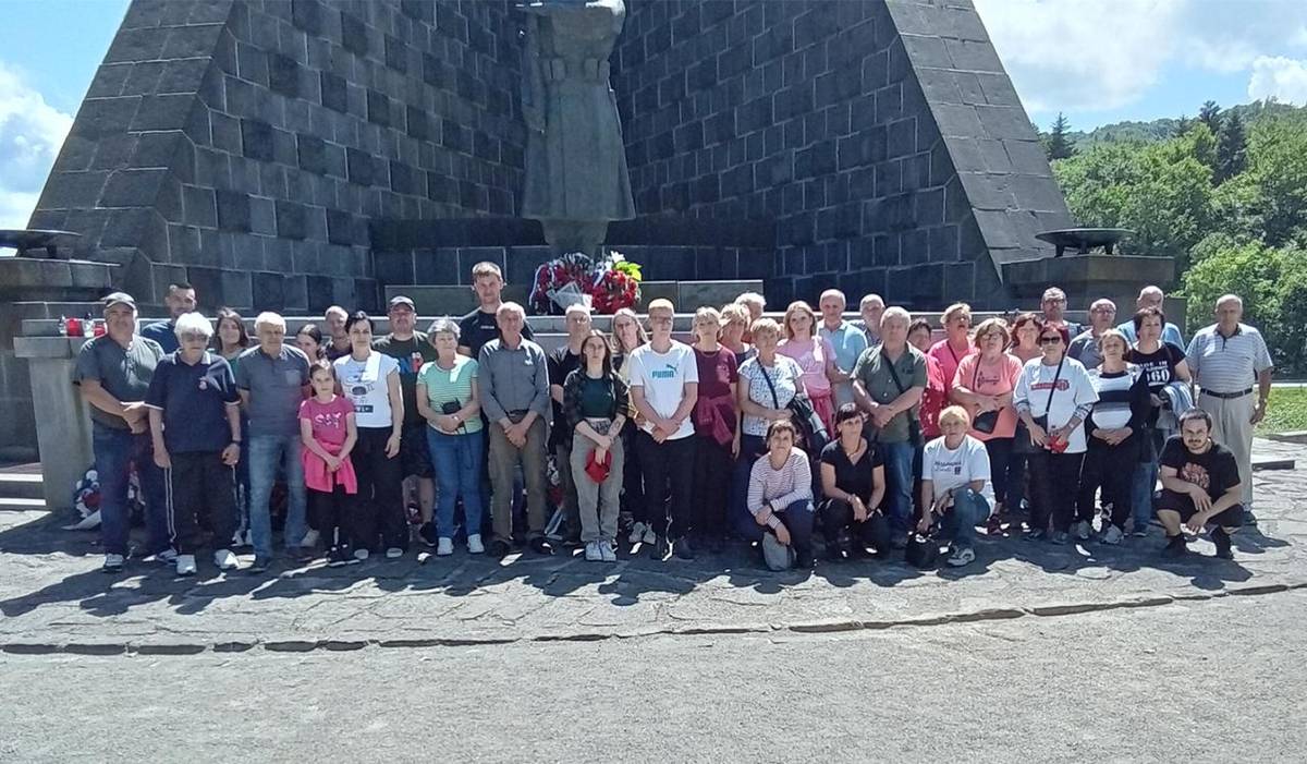 Do tohoročného plánu práce a činnosti našej základnej organizácie SZPB v Malinovej sme zaradili zorganizovať zájazd na pamätné miesta duklianskych bojov pre všetkých záujemcov našej aj okolitých obcí.