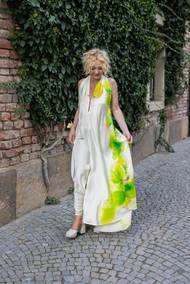 Blanka v hedvábných šatech