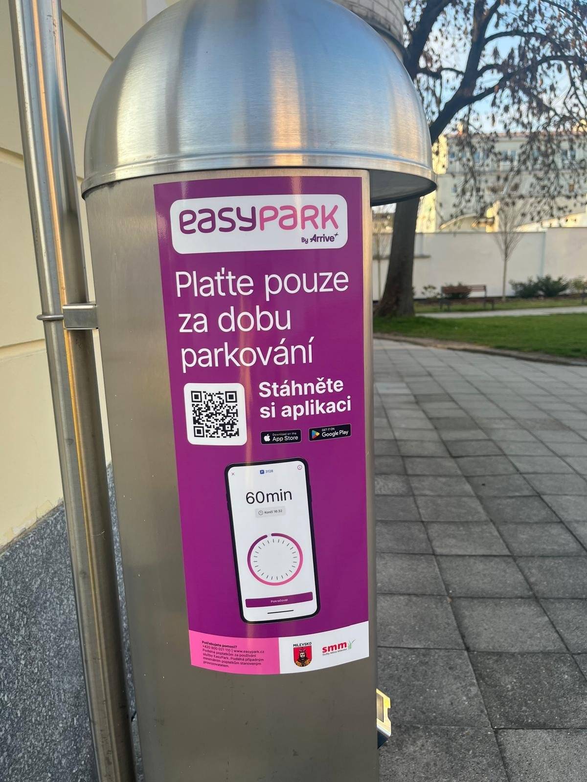 Vážení občané, byla spuštěna aplikace EasyPark pro digitální platbu parkovného v Milevsku. Jedná se o zkušební provoz, během kterého budou případné nedostatky průběžně odstraňovány. Děkujeme za vaši trpělivost a případnou zpětnou vazbu.