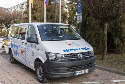 Autobusová doprava Púchov a. s., oznamuje, že pre určité obmedzenia vo verejnej doprave z dôvodu rekonštrukčných prác v meste predlžuje prevádzkovú do...