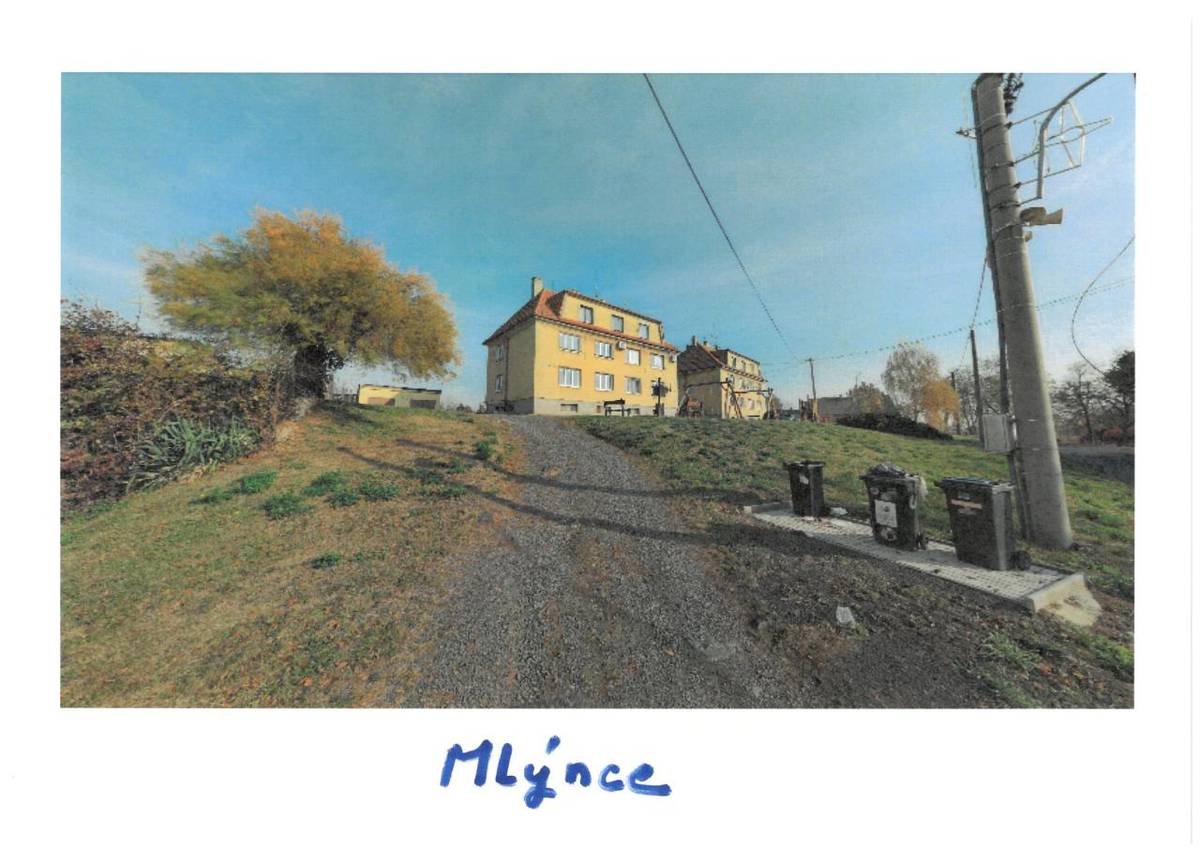 komunikace v ul. Potoční a v Mlýncích