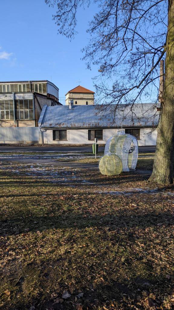 Železárny v Sedlci představují významnou technickou památku pocházející z období původní výstavby Waldstejnských železáren. Jsou cenným dokladem počátků průmyslové výroby na našem území.