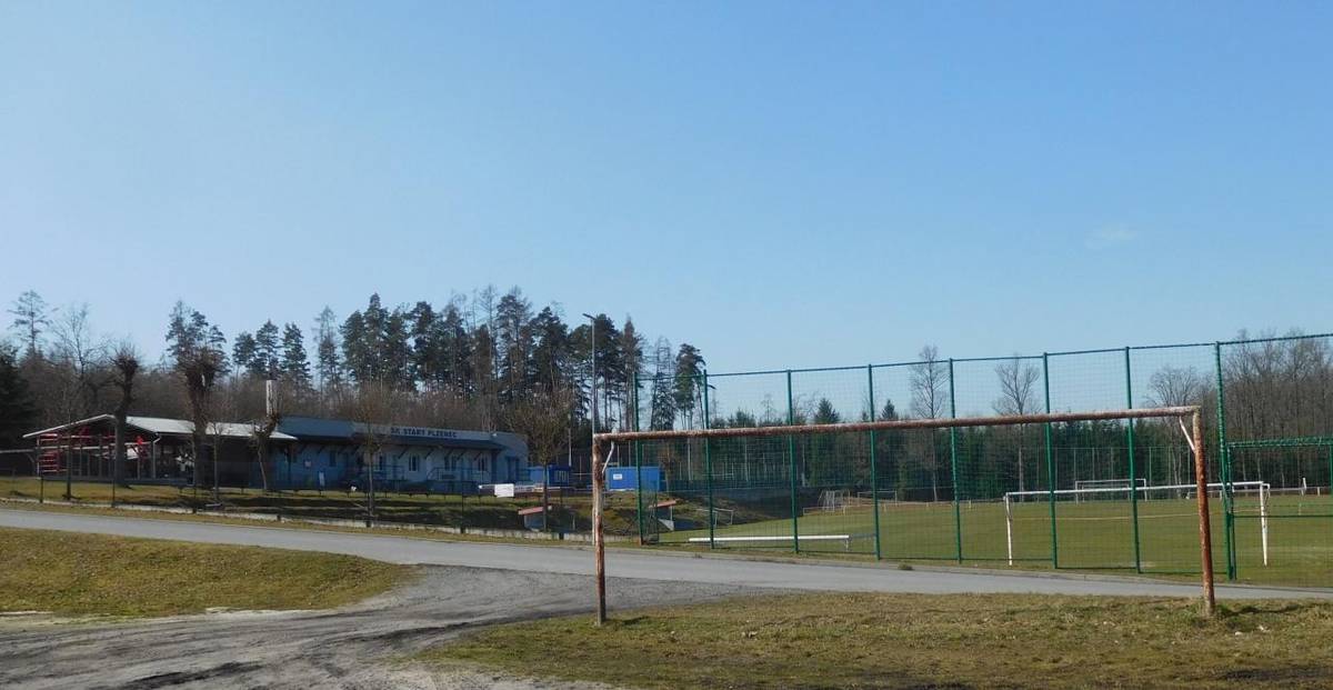 Fotbalové hřiště Starý Plzenec
