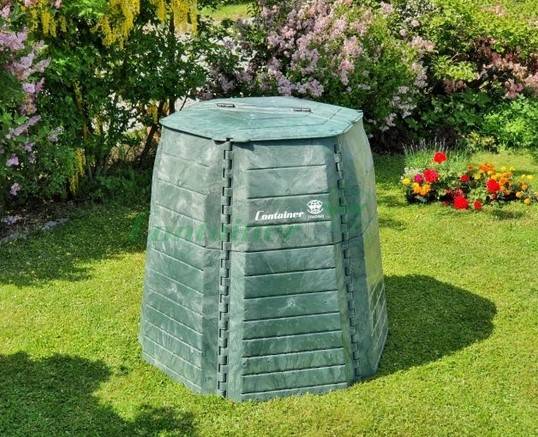 Město Plesná v rámci úspěšného projektu nabízí občanům 1170 l kompostéry. V případě zájmu podávejte žádosti na MěÚ Plesná, bližší podmínky a informace získáte na tel.č. 354 596 576 M.Malá.