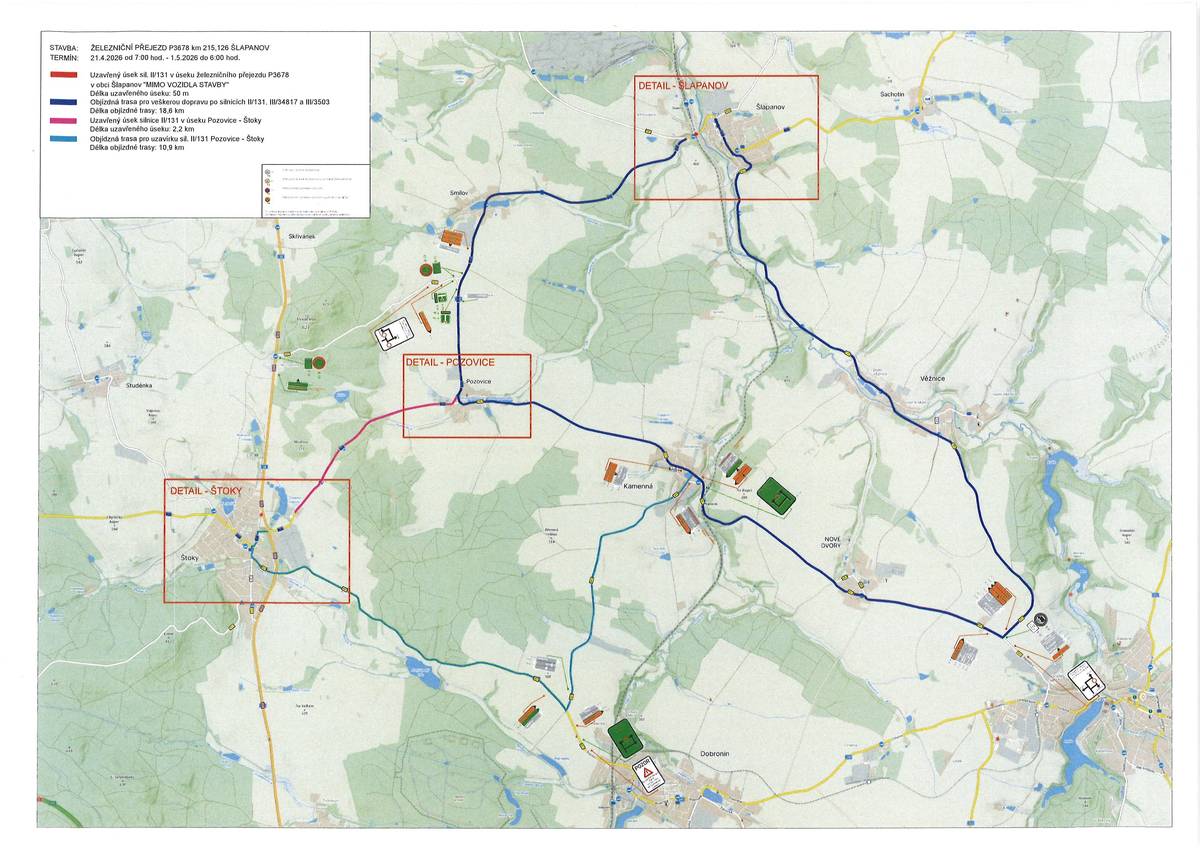 Ještě jednou připomínáme, že z důvodu rekonstrukce hlavního železničního přejezdu ve Šlapanově proběhne jeho úplná uzavírka v termínu od 7:00 hod 21.4.2026 do 6:00 hod 1.5.2026. Uzavírkou bude úplně vyloučen provoz pro vozidla veřejnosti. Objízdná trasa pro veškerou dopravu bude vedena po silnicích II/131, III/34817 a III/3503 (Šlapanov, Pozovice, Kamenná, Věžnice, Šlapanov) – obousměrně. Pravidelná veřejná linková osobní doprava bude touto uzavírkou dotčena. Dojde ke změnám ve vedení tras linek linkové osobní dopravy a k dočasnému přemístění některých zastávek - ve Šlapanově se jedná o zastávku „Šlapanov,,žel.zast“. do vhodného a bezpečného místa na silnici III/03811 za křižovatkou se sil. II/131 (ve směru na HB). Vzhledem k délce objízdné trasy a pravděpodobnému souběhu s dalšími uzavírkami/charakteru využívaných komunikací není možné garantovat všechny návaznosti z řádného jízdního řádu. Aktuální jízdní řád sledujte na www.idos.cz