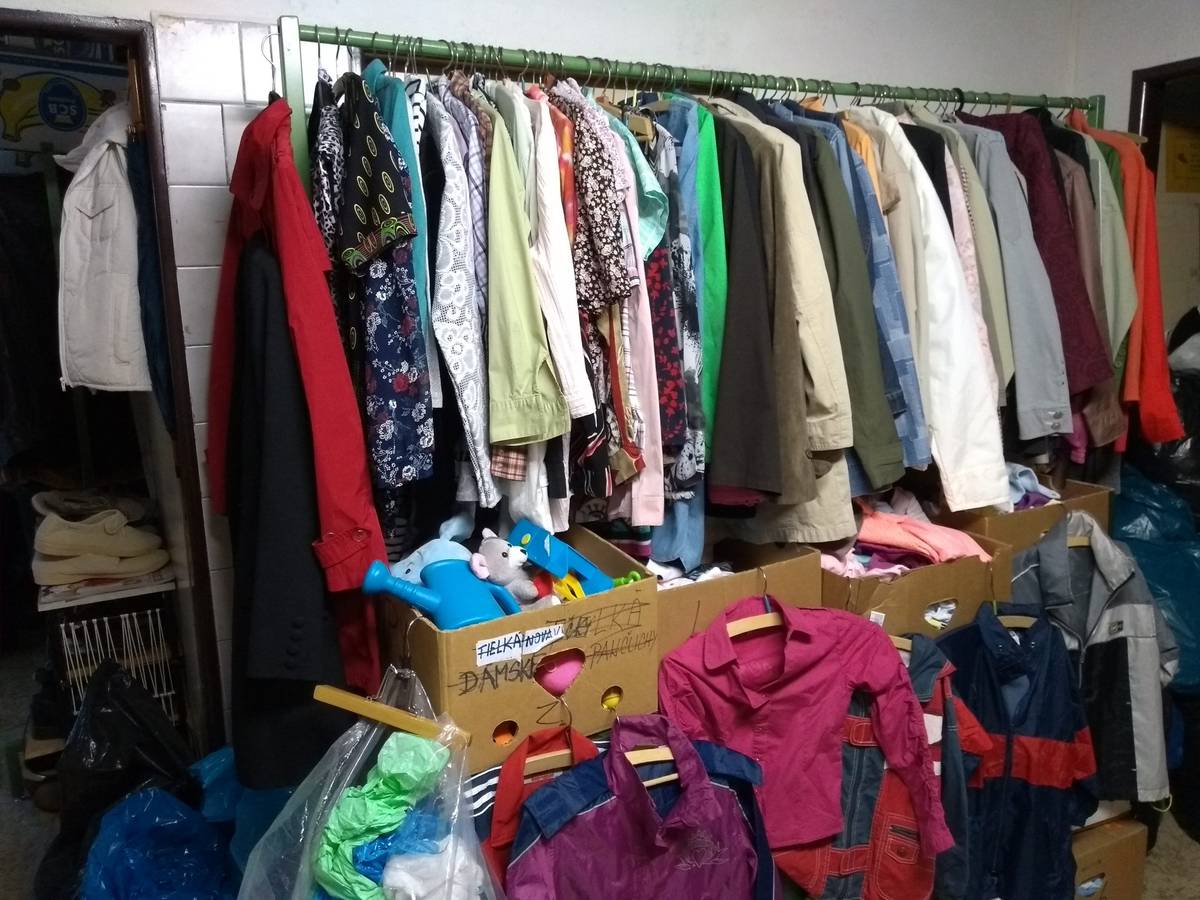 V stredu 15. apríla 2026 bude Sociálny šatník na Soblahovskej ulici zatvorený. Prosíme obyvateľov, aby si cestu do šatníka odložili o týždeň, neskôr a nenechávali prinesené veci pred vchodom do šatníka. V stredu 15. 4. 2026 nebude prístupné ani parkovisko pred šatníkom. Sociálny šatník sídli v areáli Mestského hospodárstva a lesov na Soblahosvkej ulici 65. [...]Čítať viac...