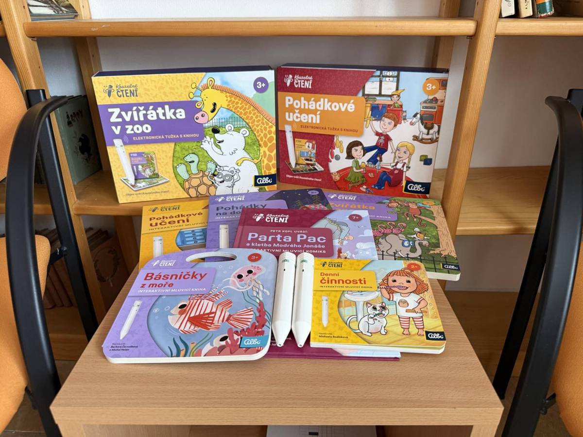 Naše knihovna neustále rozšiřuje své obzory, a proto do nabídky zařazujeme hit moderního vzdělávání - dvě Albi elektronické tužky a celou řadu interaktivních knih. Přijďte si vyzkoušet jak vypadá kniha, která umí mluvit, zpívat  nebo například vyprávět příběhy.