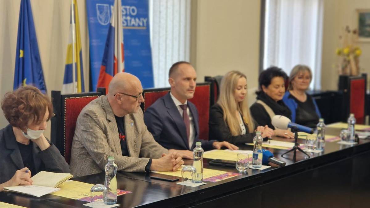 Mesto Piešťany pozýva verejnosť na 33. ročník podujatia Otvorenie letnej kúpeľnej sezóny, ktorý sa uskutoční v termíne 29. – 31. mája 2026. Tradičné podujatie prinesie bohatý kultúrny a spoločenský program a zároveň predstaví Piešťany ako moderné kúpeľné mesto s pestrým životom počas celej sezóny.