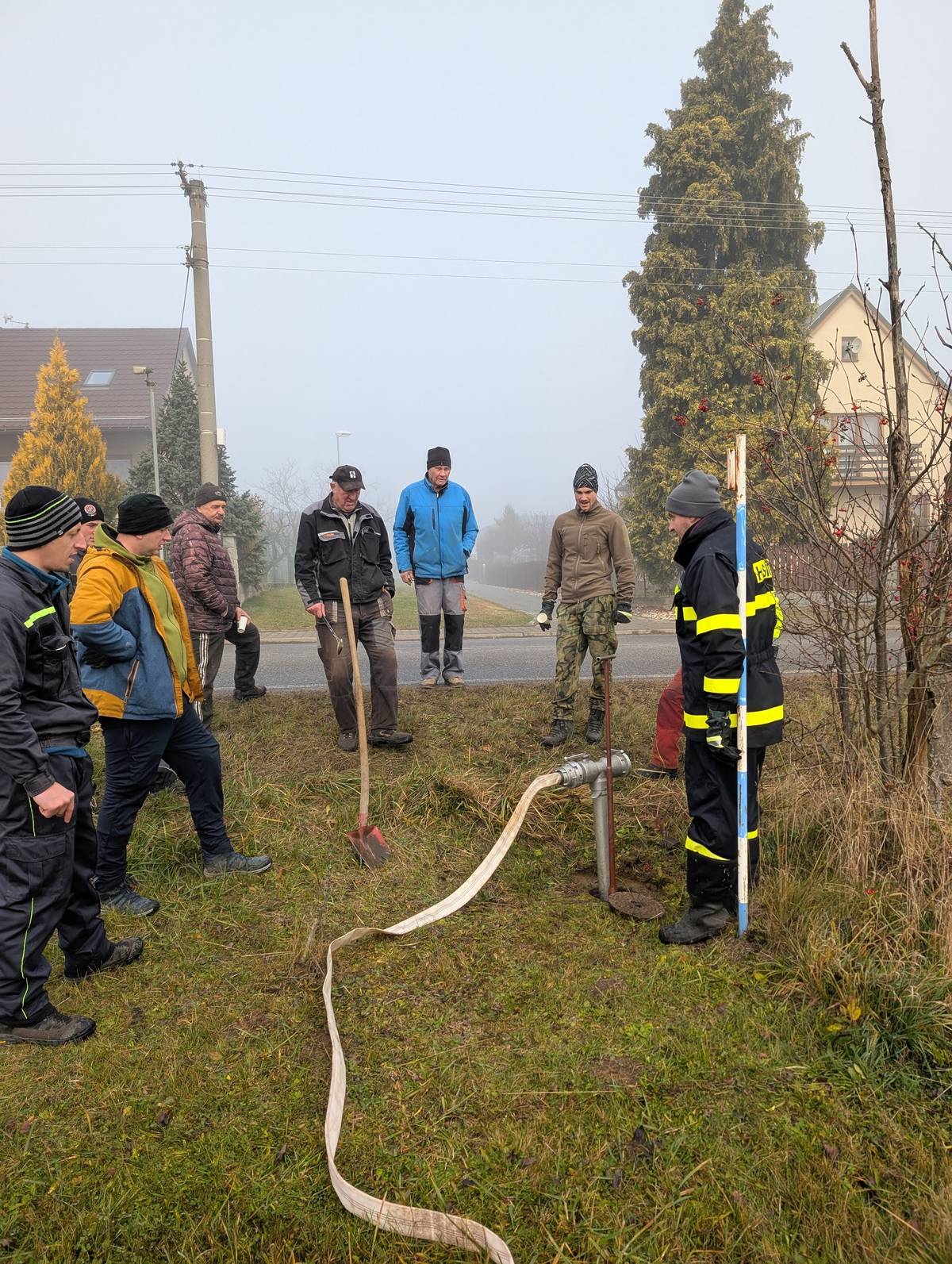 Upozorňujeme občany, že v sobotu 18. dubna 2026 od 14 hodin bude probíhat kontrola požárních hydrantů v obci. Za případné zakalení vody se předem omlouváme a děkujeme vám za pochopení.
