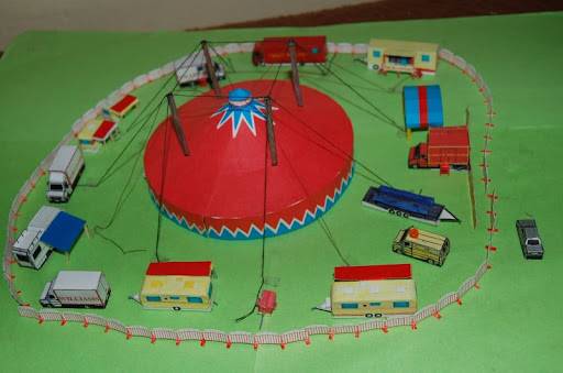 ILUZION ESKAMOTER LANKSON - cirkusz és tolltiszztítás - cirkus a pojazdná čistiareň peria