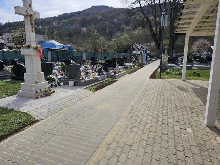 V mestskej časti Nosice prebehla rekonštrukcia časti chodníka na miestnom cintoríne. Pôvodný chodník bol v nevyhovujúcom technickom stave a zároveň es...