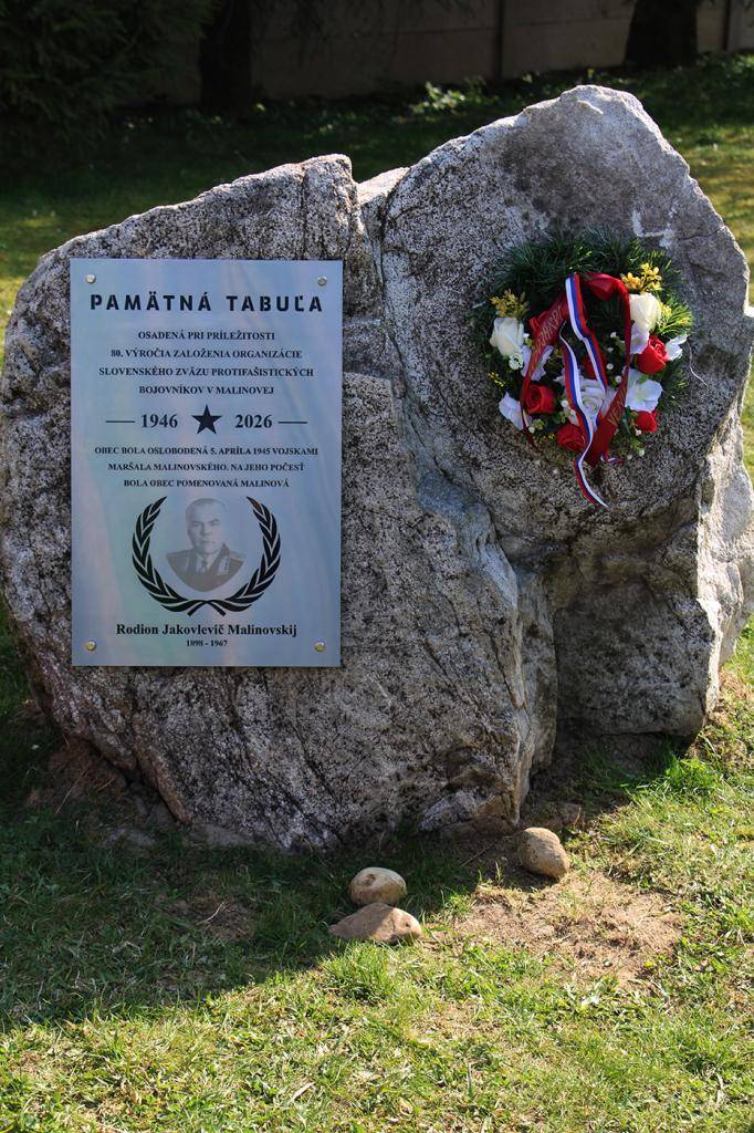 Odkaz protifašistických bojovníkov   „Stretávame sa dnes v Partizánskom dome, aby sme si spoločne uctili mimoriadny míľnik - 80. výročie založenia našej miestnej organizácie Slovenského zväzu protifašistických bojovníkov. Je to osem desaťročí bdenia nad historickou pravdou a osem desaťročí hrdosti