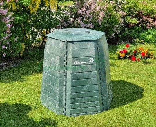 Město Plesná v rámci úspěšného projektu „Předcházení vzniku odpadů ve Svazku obcí Kamenné Vrchy“ nabízí občanům kompostéry o objemu 1170l. V případě zájmu podávejte žádosti na MěÚ Plesná, bližší podmínky a informace získáte na tel.č. 354 596 576 (M.Malá)