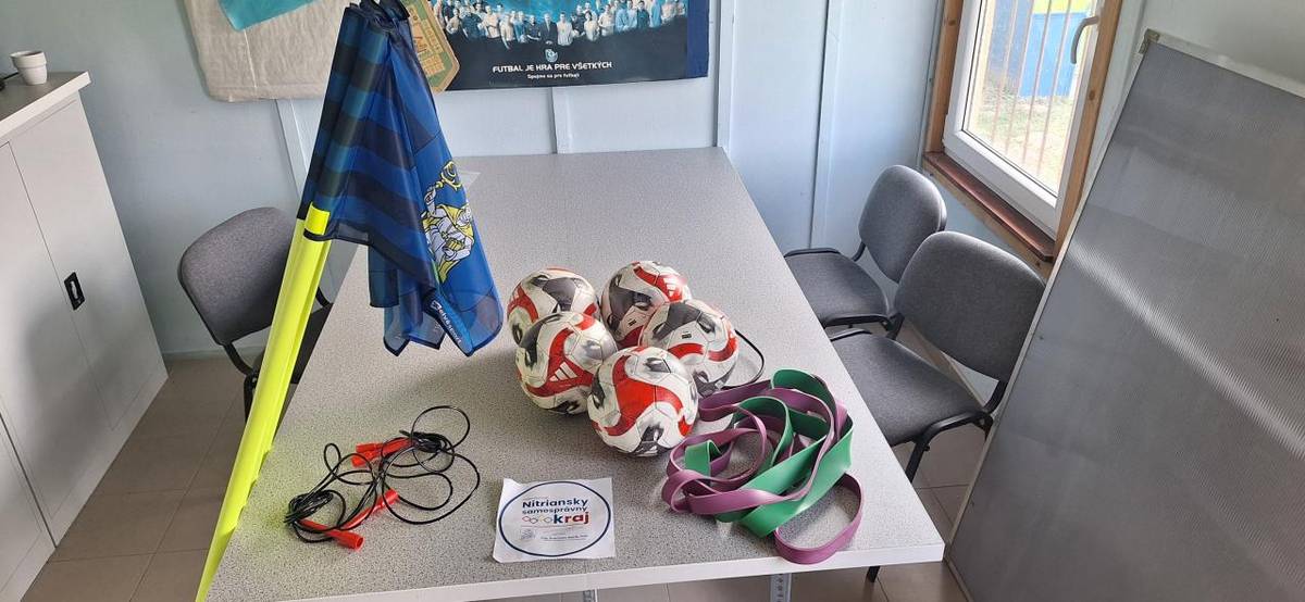 Športové vybavenie pre hráčov TJ Šurianky