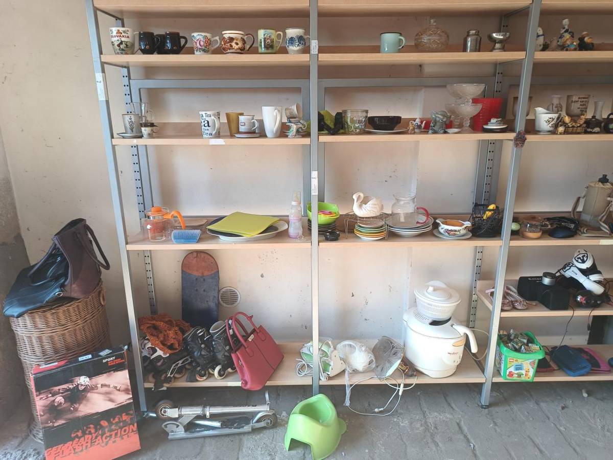 Obec Bžany a místní knihovna Bžany srdečně zvou všechny občany na tvořivou dílnu „Létající barvy“, která se uskuteční dne 16. dubna 2026 od 9:30 do 13:00 hodin v prostorách knihovny. V rámci této akce bude zároveň otevřen reuse point, a to v čase od 9:00 do 12:00 hodin.