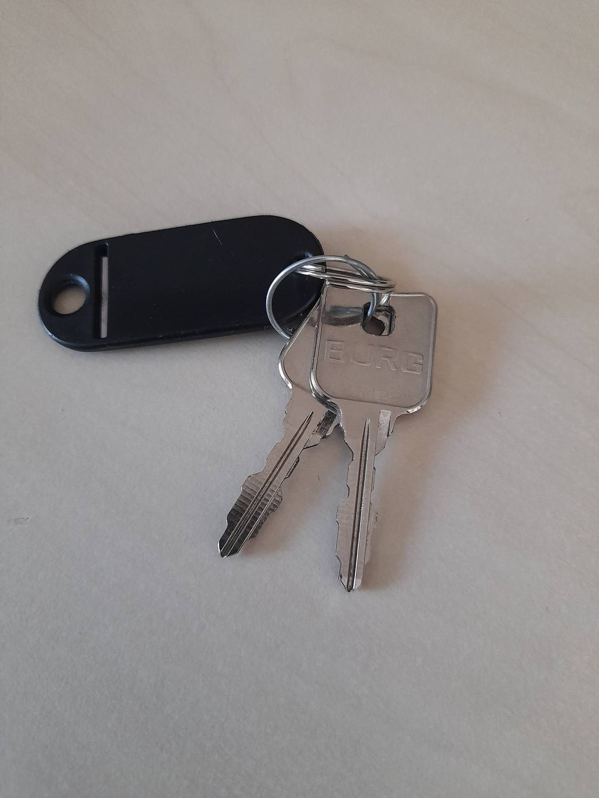 Našli sa kľúče. Sú uložené na Obecnom úrade v Stožku.