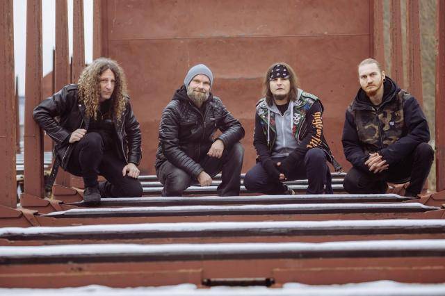 Zastupitelé na pondělním jednání schválili udělení Kulturní ceny města Trutnova kapele Exorcizphobia. Ocenění za dlouholetý hudební přínos a reprezentaci města na tuzemské i mezinárodní scéně si hudebníci převezmou 20. května v obřadní síni Staré radnice v Trutnově.                               Číst dál...