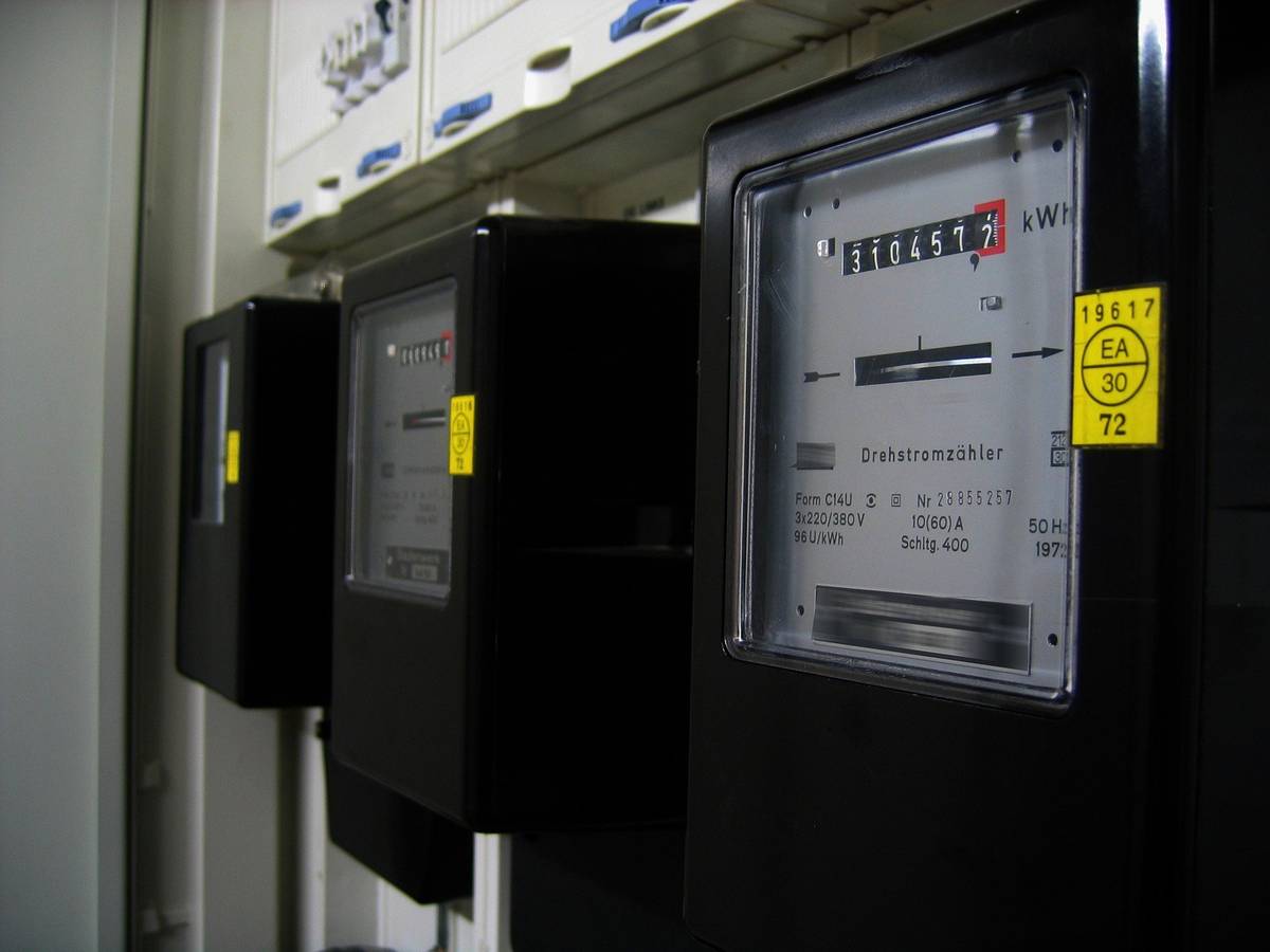 Ve dnech 22.-30. dubna budou v místní části Kunštát probíhat odečty elektroměrů. Prosí občany, kteří mají nepřístupný elektroměr, o vylepení stavu elektroměru na viditelné místo.