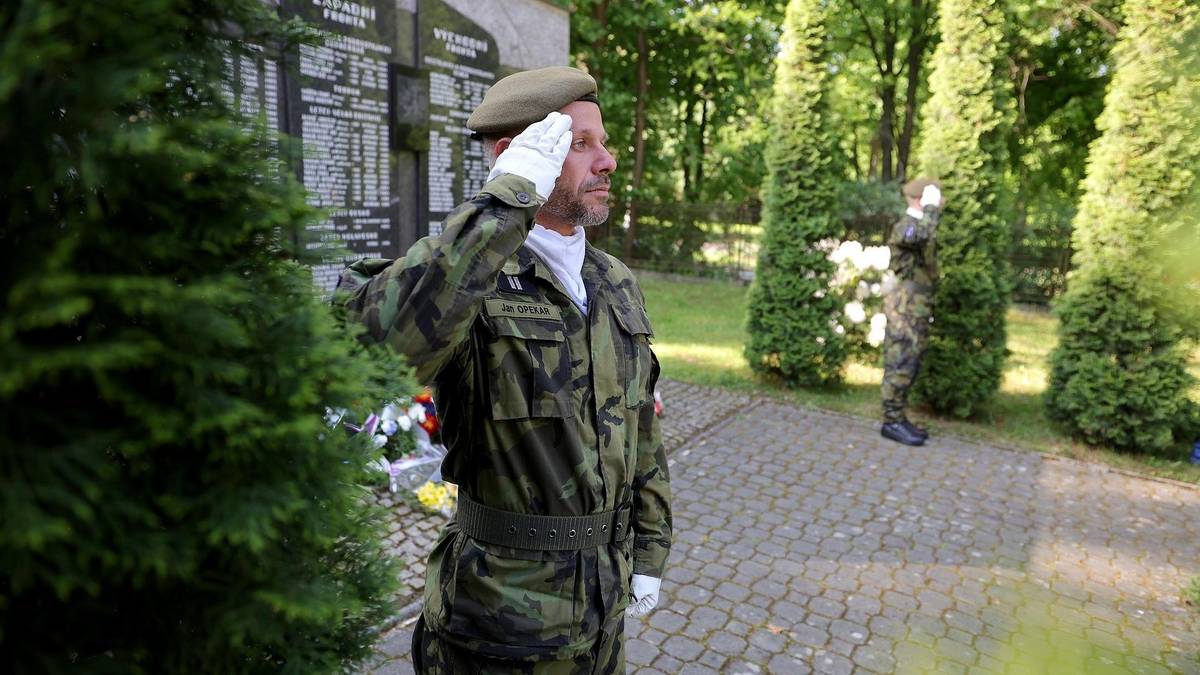 Statutární město Havířov si Vás dovoluje pozvat na pietní akt u příležitosti připomenutí 81. výročí Ostravsko-opavské operace, který se uskuteční dne 29. dubna 2026 v 10 hodin u pamětní desky před kostelem sv. Anny v Havířově-Městě.       https://havirov-city.cz/aktuality/pietni-akt-prilezitosti-pripomenuti-81-vyroci-ostravsko-opavske-operace