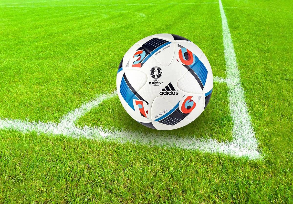 V neděli 26. dubna v rámci 7. ligy jihomoravského kraje přivítá "B" mužstvo Kunštátu tým FC Boskovice-Letovice "B".  Utkání začíná v 16 hodin, srdečně na něho zvou fotbalisté FK Kunštát.
