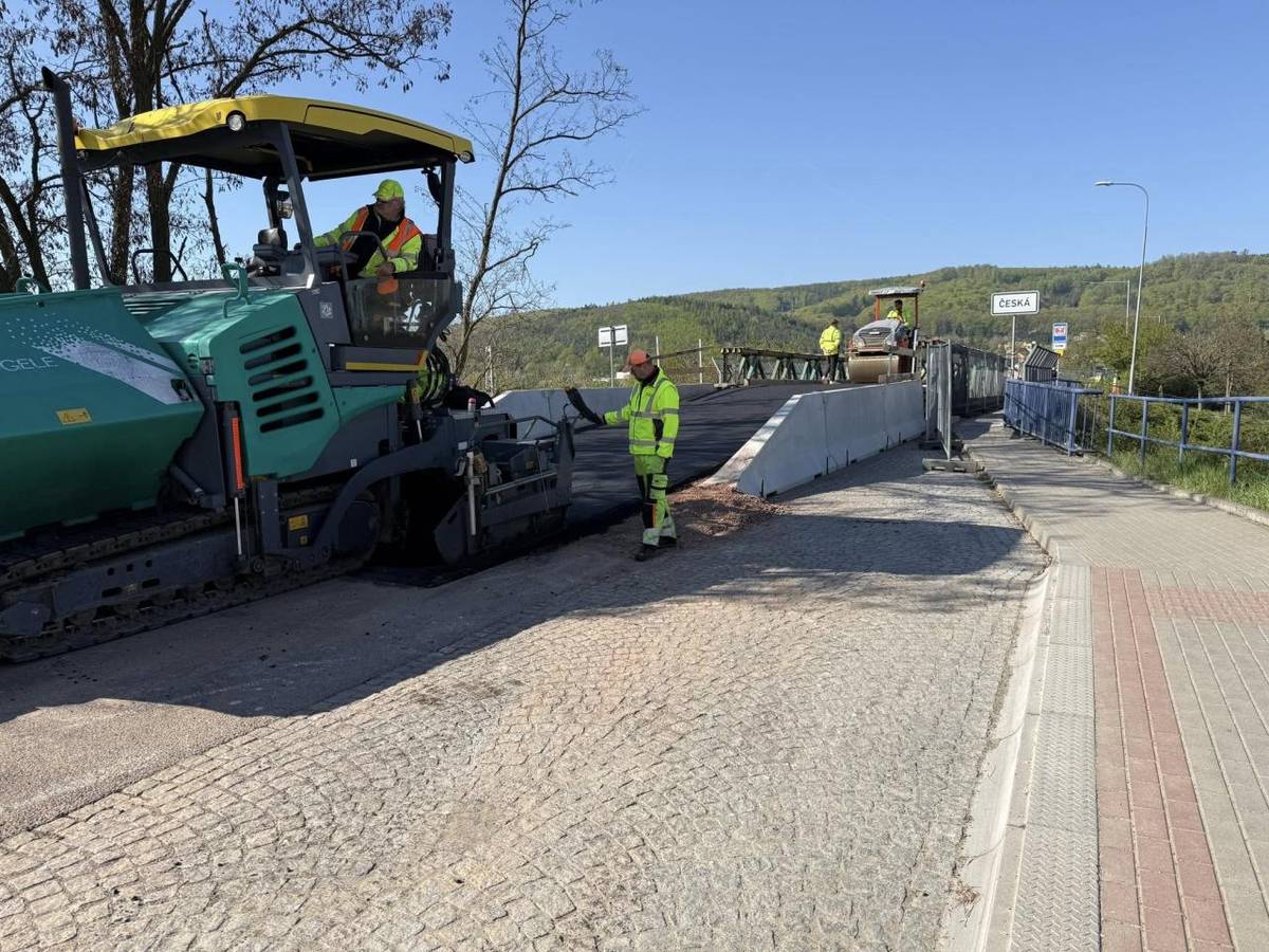 Stavba dočasného…