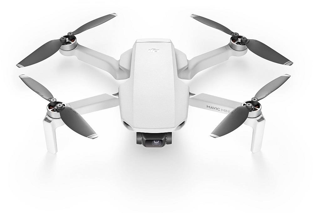 Včera kolem 22h byl v obci zaznamenán dron, který se pohyboval v úrovni oken domů a snímal okolí. Po zjištění přítomnosti osoby na místě odletěl.   Událost byla nahlášena Policii ČR. Žádáme občany o obezřetnost. Pokud zaznamenáte podobné chování, kontaktujte Policii ČR na lince 158.