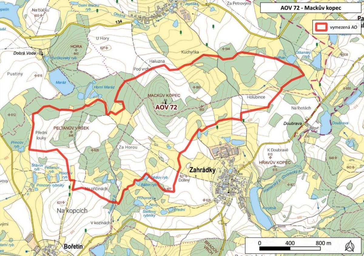 Ministerstvo pro místní rozvoj zve na veřejné projednání návrhu Změny č. 2 Územního rozvojového plánu, včetně vyhodnocení jeho dopadů a souvisejících opatření. Jednání proběhne 15. května 2026 v Praze i online. Připomínky může veřejnost uplatnit písemně do 1. června 2026.