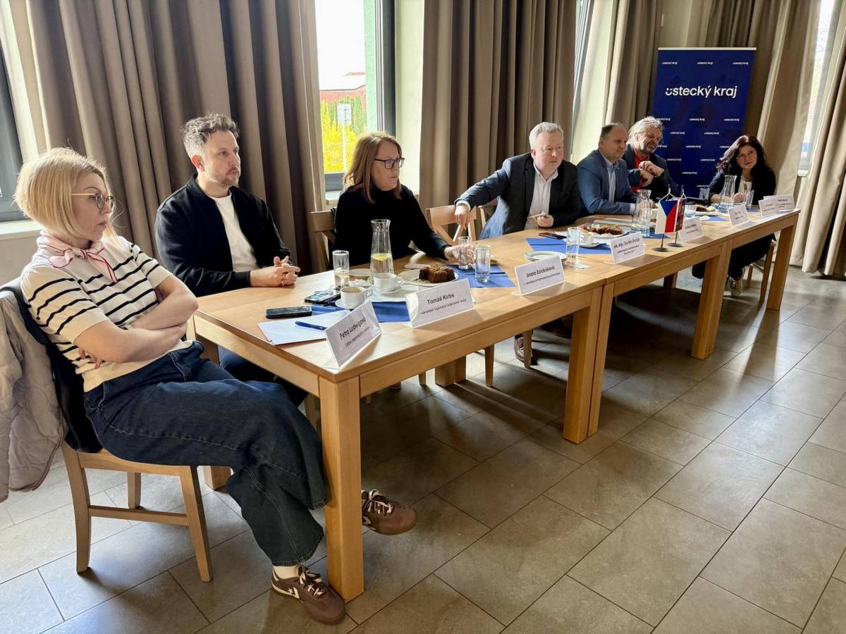 Dne 21.dubna 2026 se v sále Kulturního domu v Havrani uskutečnil Den s Ústeckým krajem. Setkání se zúčastnili zástupci Ústeckého kraje v čele s hejtmanem Richardem Brabcem, dále starostové a starostky z obcí našeho regionu.