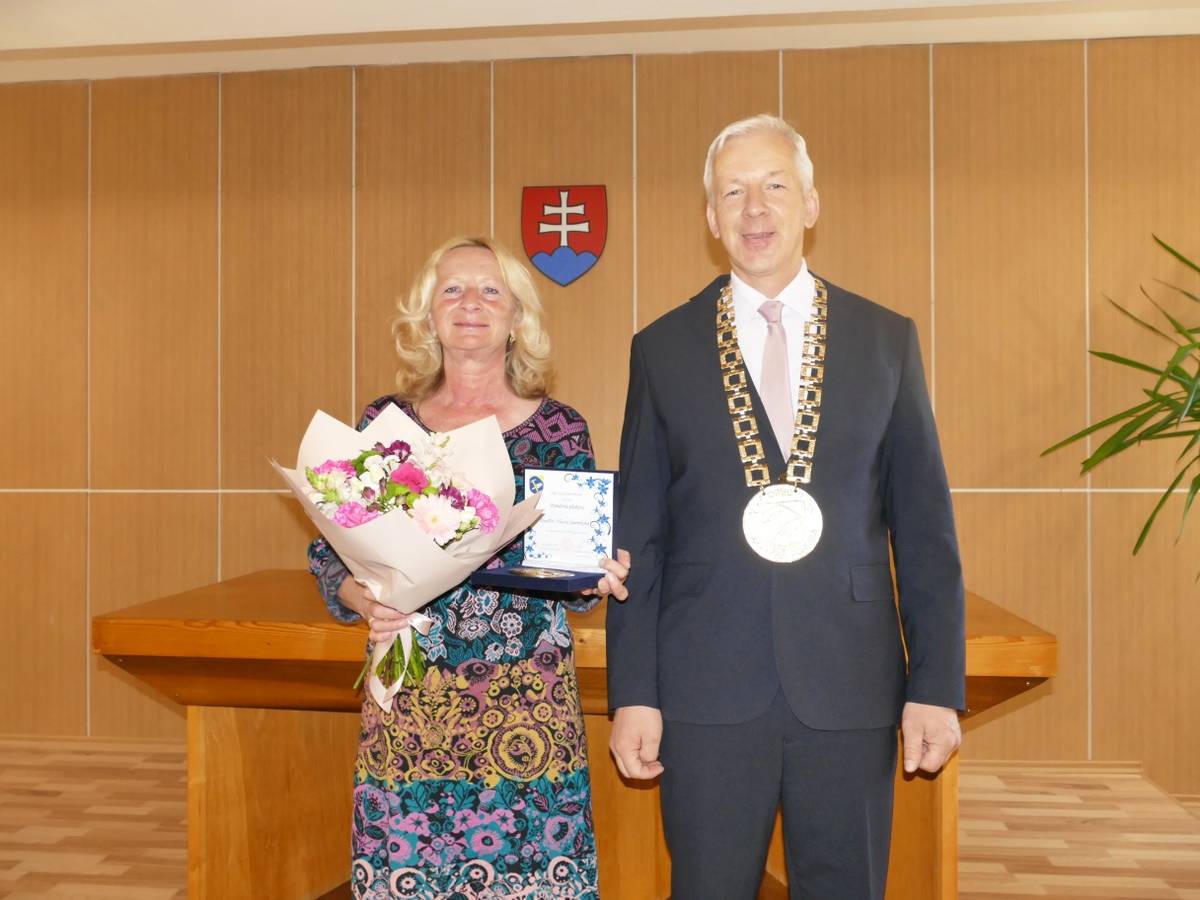 Autorka prevzala najvyššie obecné ocenenie