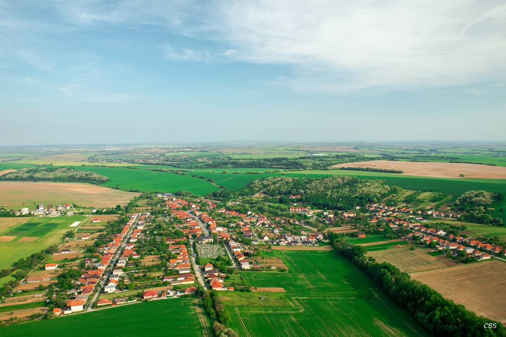 Informácia o realizácii projektu: Revitalizácia amfiteátra - rekreačný areál Agáty.