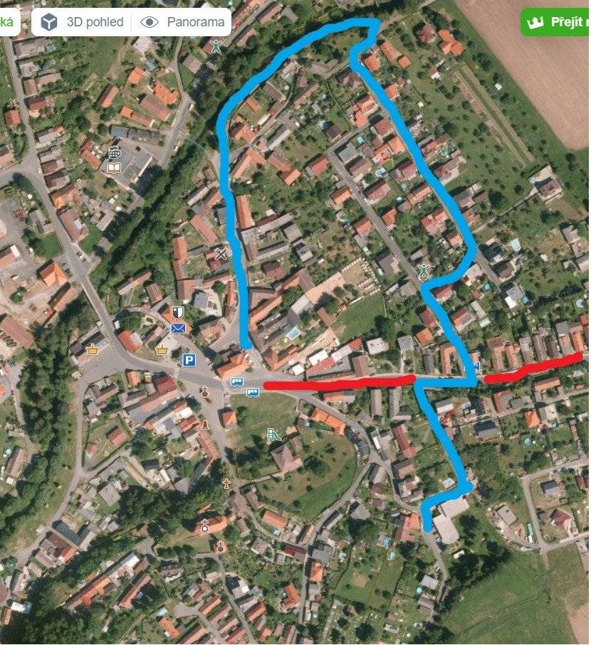 Vážení občané, v souladu se zveřejněnou vyhláškou o přechodné úpravě provozu na pozemních komunikacích bude od pondělí 4. května 2026 pokračovat II. etapa uzavírky hlavní komunikace – směr Rafanda a Otmíče. Jedná se o úplnou uzavírku, nebude již povolen ani průjezd autobusů- zastávky zůstávají beze změn, ale autobusy se budou otáčet pod ZŠ a budou pokračovat podle stanovených objízdných řádů (zatím nemáme k dispozici). Úsek od mostu k ZŠ bude zprovozněn, uzávěra bude začínat za budovou ZŠ, zhruba na úrovni domu Čápových, čp. 28, dopravní značení bude instalováno v pondělí ráno. Příjezd k mateřské škole a ke hřbitovu – odbočka z návsi k MŠ bude již v uzávěře, prosím dejte přednost pěšímu přístupu (během víkendu již bude dokončeno odstavné parkoviště nad hasičovnou), případně autem kolem kostela.  Výjezd od školky bude dočasně možný stávající trasou- dokud bude stavba probíhat v dolní části uzávěry, bude možné na výjezdu od MŠ na hlavní silnici odbočit pouze doprava směr Otmíče a přes „Starou – Novou ulici“ s opatrností (jednosměrný provoz zachován) projet k potoku a k návsi  (viz přiložená mapka – vyznačeno modře). Prosíme respektujte dopravní značení a dbejte zvýšené opatrnosti ohleduplnou jízdou po místních komunikacích!