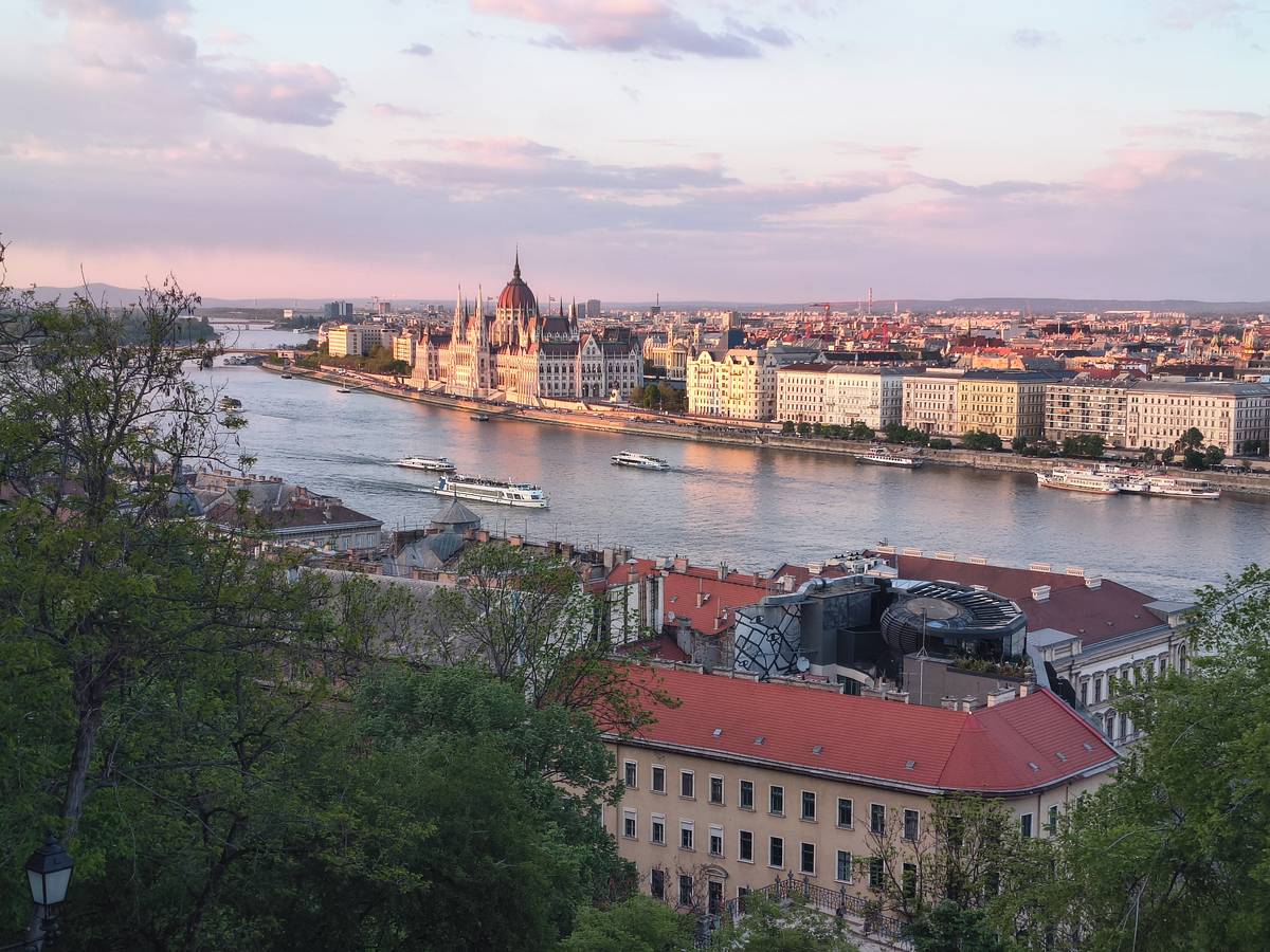 Město Jindřichův Hradec realizuje v letech 2024 – 2027 projekt Monitoring rybníka Vajgar pro návrh jeho revitalizace, který je součástí mezinárodního projektu Danube 4all. Ten je realizován v rámci výzvy Horizont Evropa, tj. rámcového programu Evropské komise zaměřeného na výzkum a inovace.