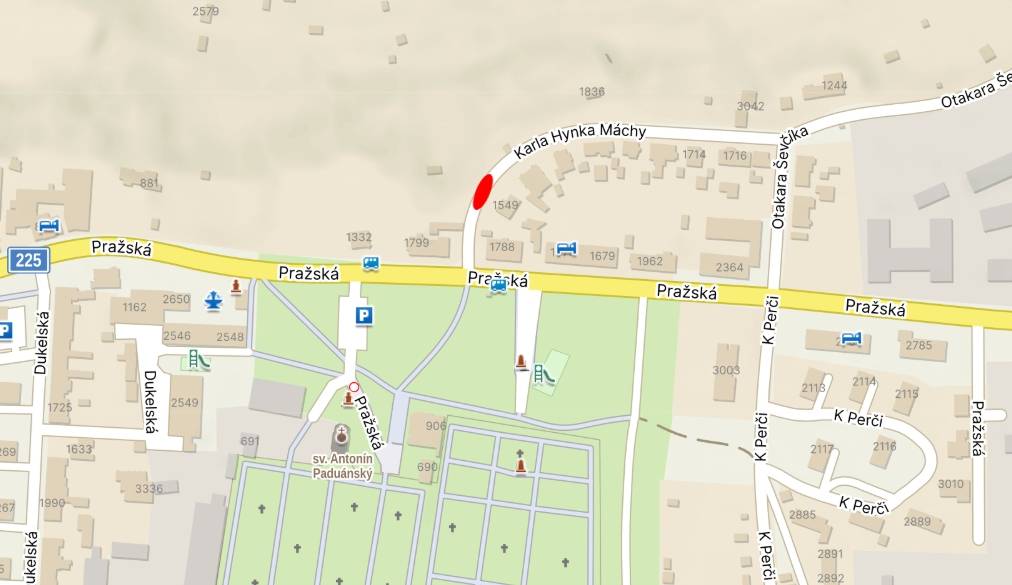 Kvůli položení nové elektrické přípojky byla povolena v ulici K. H. Máchy úplná uzavírka silnice v termínu od 4. do 13. května.