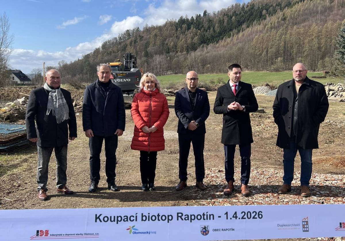 Dne 1. dubna byla v obci Rapotín slavnostně zahájena realizace nového koupacího biotopu, který vznikne rekonstrukcí stávajícího areálu koupaliště.