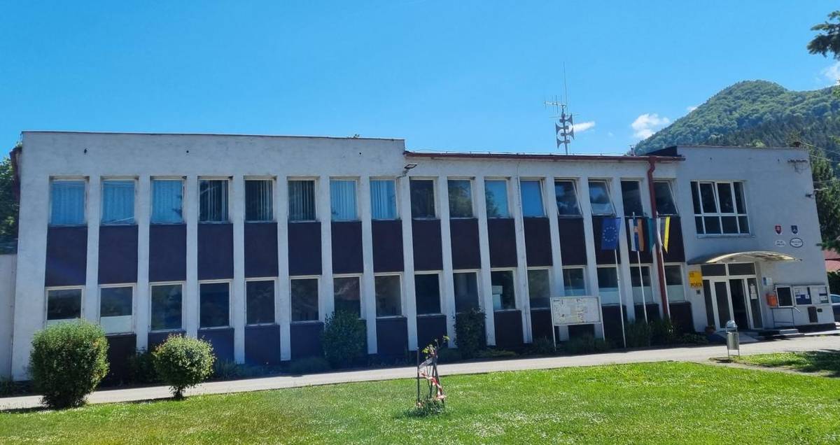 Vážení občania, Obecný úrad v Udiči oznamuje, že dňa 08.05.2026 /piatok/ bude z dôvodu čerpania dovolenky ZATVORENÝ.