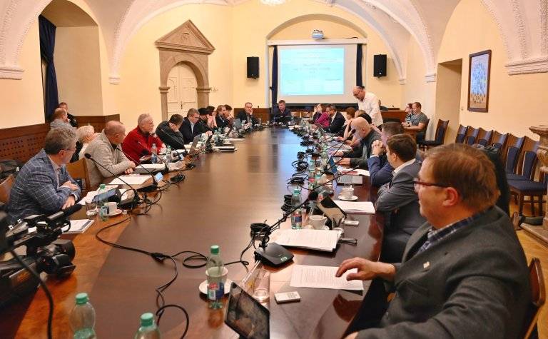 Město Hranice informuje občany, že Změna č. 7 Územního plánu Hranic byla vydána Zastupitelstvem města Hranic usnesením č. 702/2026 – ZM 31 ze dne 23.4.2026, a to formou opatření obecné povahy č. j. OSUZP/18591/26. Tato změna územního plánu nabyla účinnosti dne 12. 5. 2026.