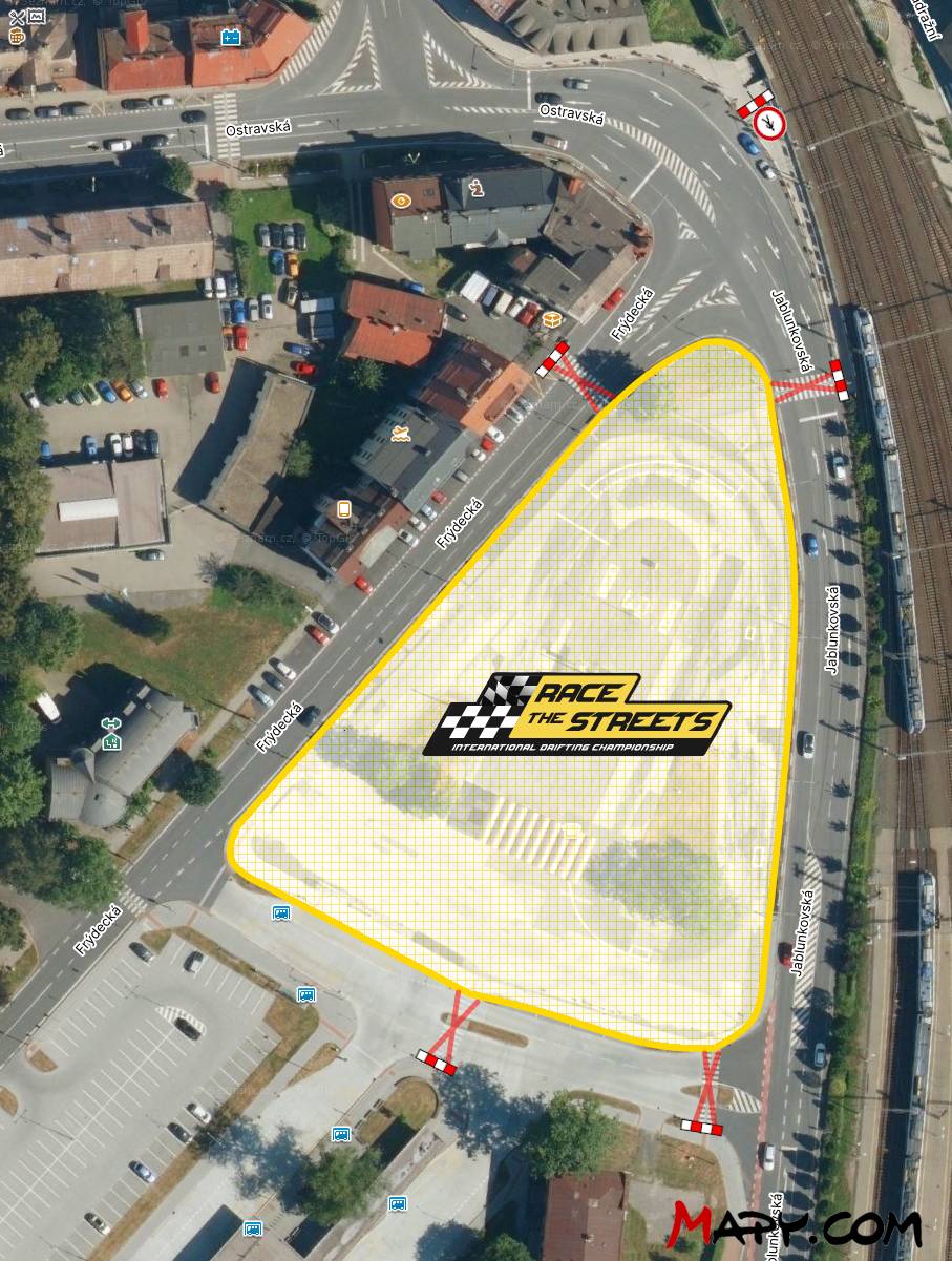 Vážení občané, informujeme, že z důvodu konání akce „Race the Streets“ dojde k dočasnému omezení pohybu chodců v centru našeho města, a to od čtvrtku 21. května 2026 od 9:00 hodin až do neděle 24. května 2026 do 12:00 hodin, kdy bude zcela uzavřena část chodníku podél Jablunkovské ulice. Omezení se týká úseku mezi podchodem „Demeloch“ pod železniční tratí a přechodem pro chodce u bývalého autobusového nádraží. Současně bude uzavřen také navazující přechod pro chodce na Frýdecké ulici. Prosíme vás, abyste v těchto dnech využili náhradní trasy a dbali na vlastní bezpečnost i bezpečnost závodníků. Děkujeme za pochopení.